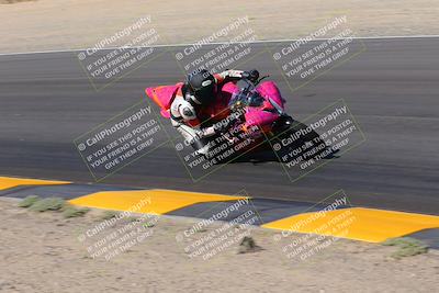 media/Oct-08-2022-SoCal Trackdays (Sat) [[1fc3beec89]]/Turn 7 Inside (145pm)/